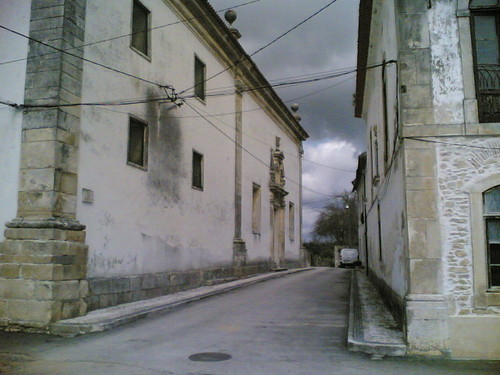 Convento de Tentúgal: Rua lateral