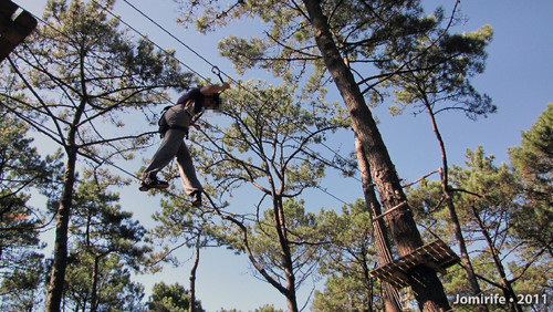 Parque Aventura: Equilíbrio no cabo de aço