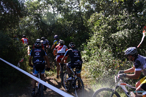 BTT Coimbra XCM 2012 Montemor (090) Muitos atletas