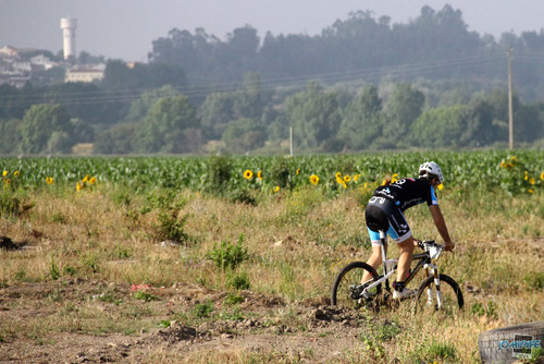 BTT XCM 2012 Montemor (009) Testar a bicicicleta