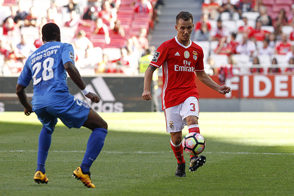 Benfica feirense online Benfica feirense online