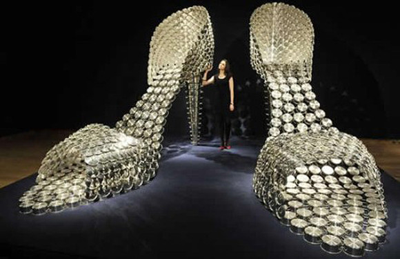 Joana-Vasconcelos-Stainless-Steel-Pot-Shoes-001.jp