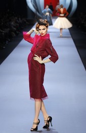 http://c5.quickcachr.fotos.sapo.pt/i/Pfa06a86b/7920481_RN462.jpeg