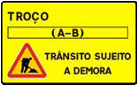 Trânsito sujeito a demora