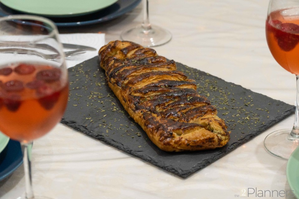 Pesto Puff Pastry - The2Planners