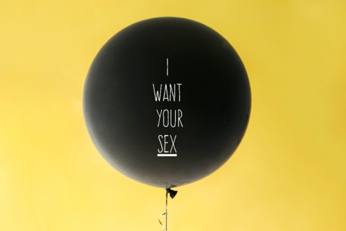 black-balloon-on-yellow_4460x4460.jpg