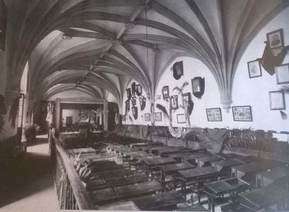 Mosteiro de Santa Cruz, refeitório.jpg