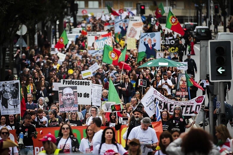 Manif-20230423-MarchaPorto50AnivPS.jpg
