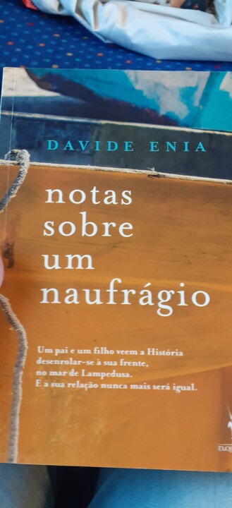 Notas sobre um Naufrágio.jpg