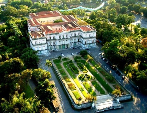 MUSEU1.jpg MUSEU1.jpg