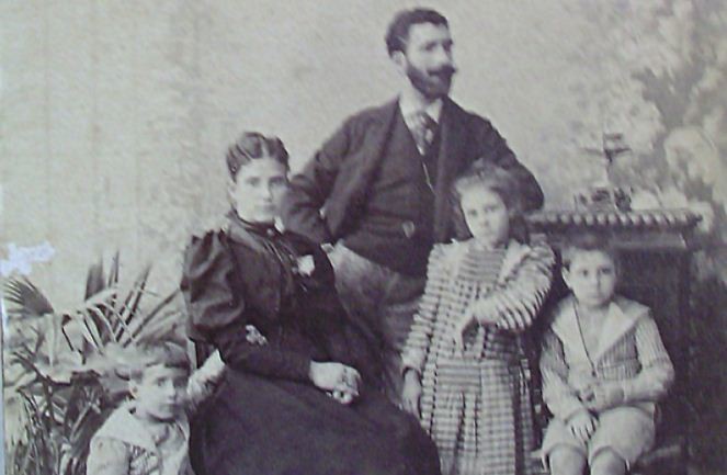 jose relvas e a familia.JPG