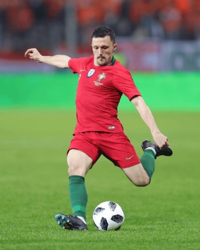 32859161_2093698397553810_7105432670020042752_n.jp