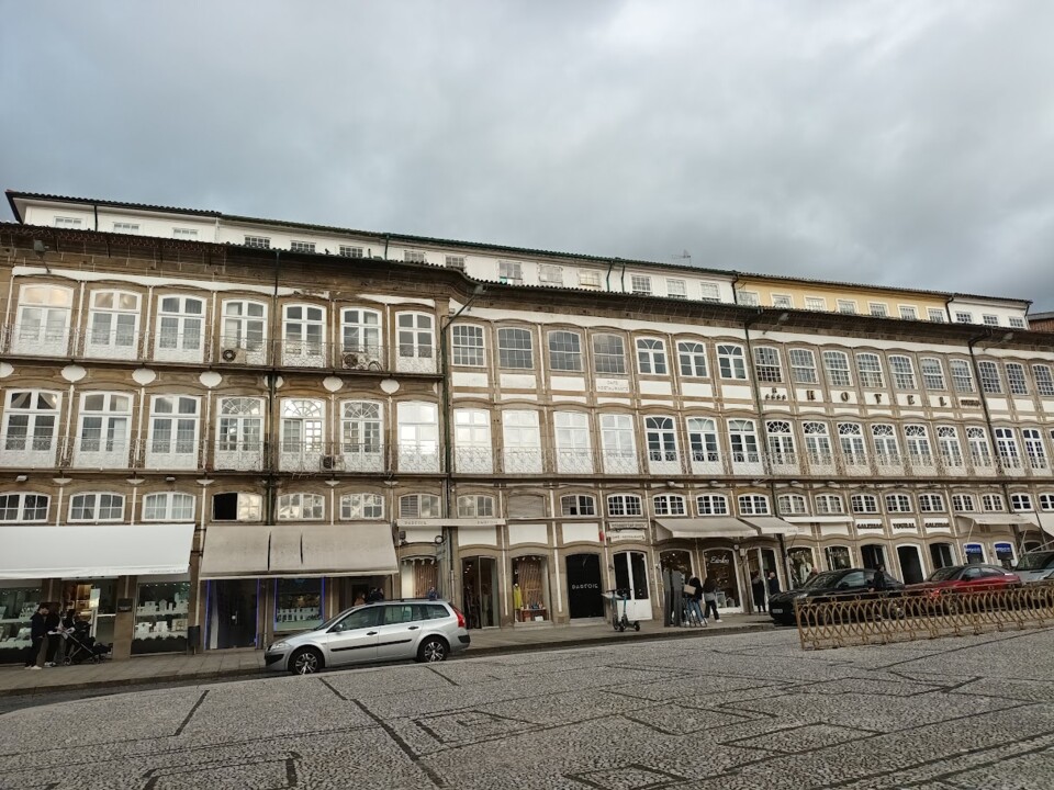 Não me canso disto Guimaraes2.jpg