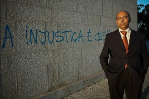 SOJ-CarlosAlmeida+GrafitiParede.jpg SOJ-CarlosAlmeida+GrafitiParede.jpg