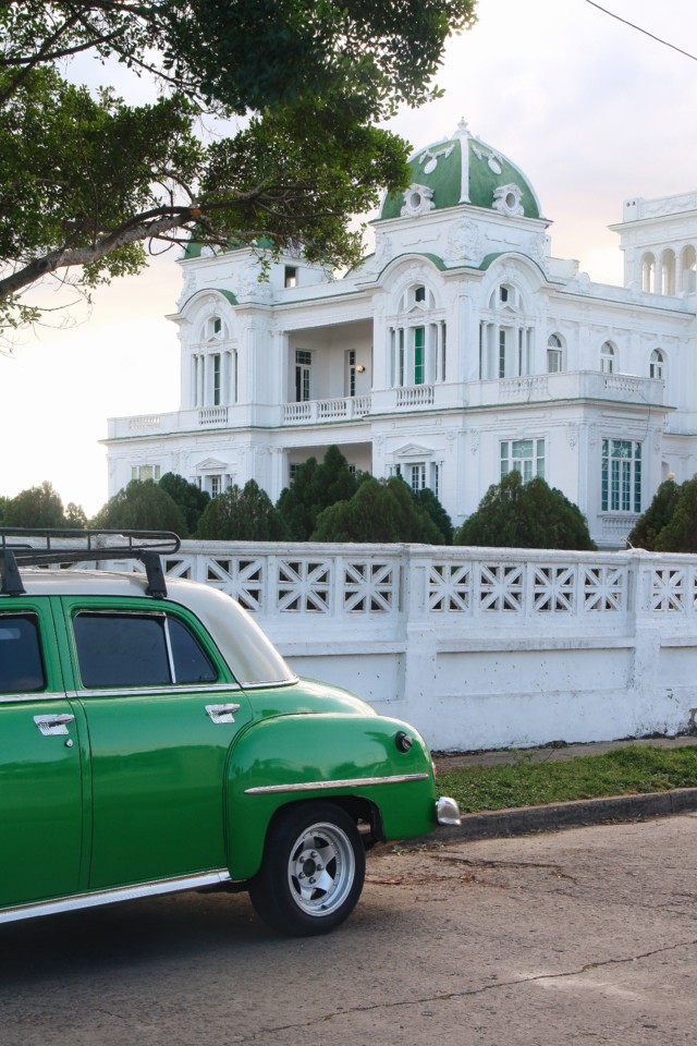 cienfuegos-la-punta.jpg cienfuegos-la-punta.jpg