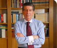 Magalhães e silva.jpg Magalhães e silva.jpg
