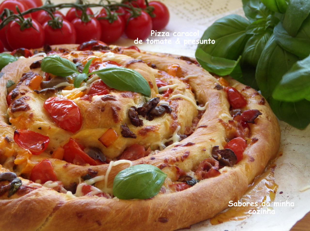 IMGP7961-Pizza caracol de tomate &amp; presunto-Blog.J