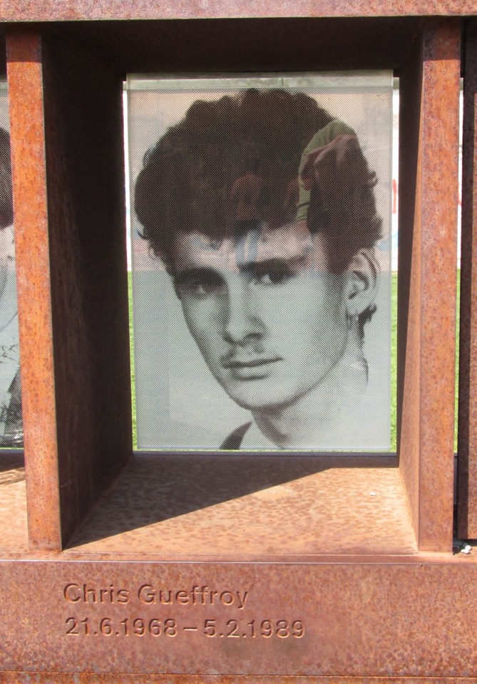 Window_chrisgueffroy.jpg