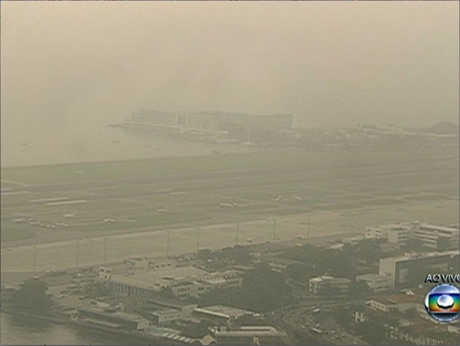 Aeroporto Santos Dumont permanece fechado desde as