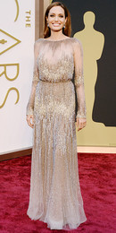 030214-Oscars-Angelina-Jolie-567.jpg